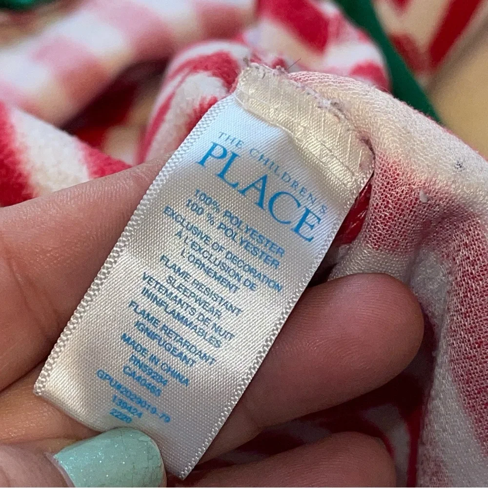 The Children’s Place Footed Pajamas